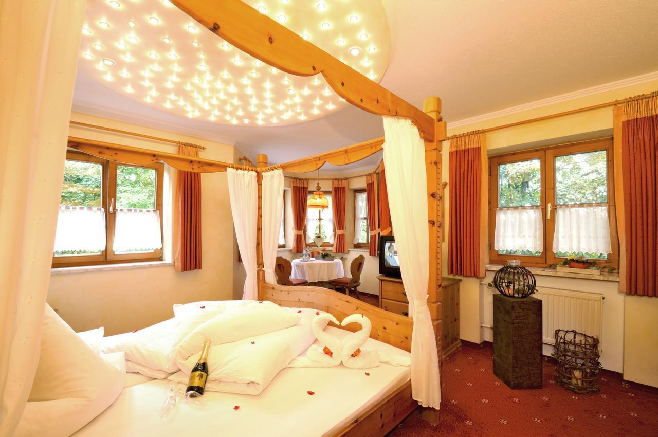 Landhotel Gruener Baum Westendorf  Zewnętrze zdjęcie